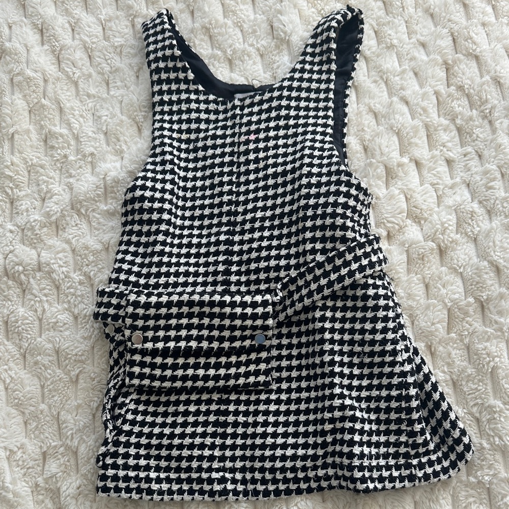Zara Black and White Houndstooth Tank Top